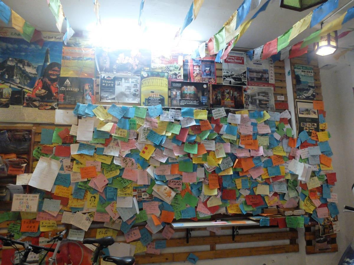 Hello Chengdu International Youth Hostel Экстерьер фото